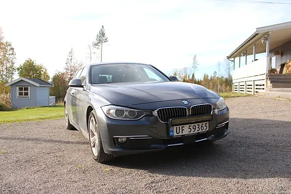 BMW 320D 2013 photo 2