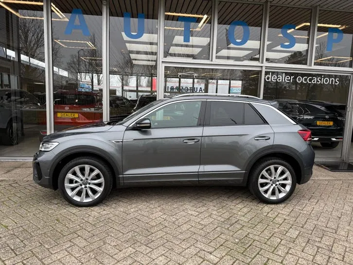 Volkswagen T-Roc 2025 photo 3