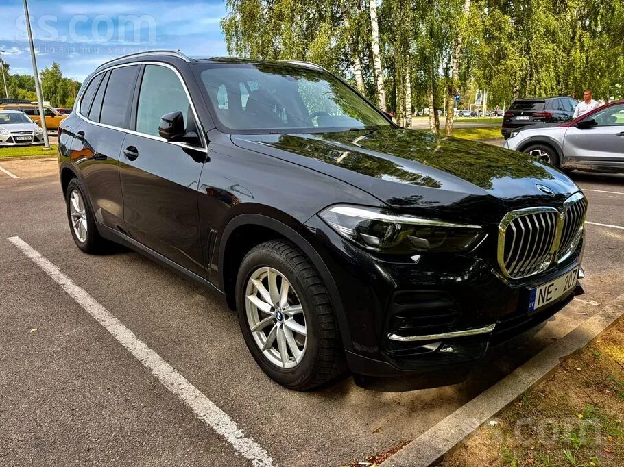 BMW X5 2022 photo 2