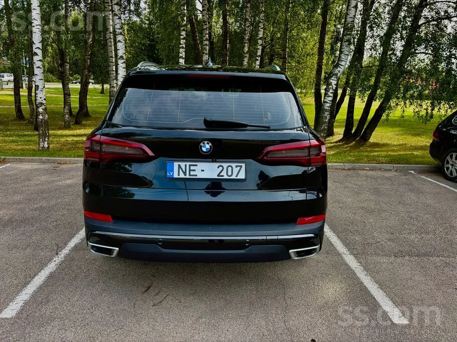 BMW X5 2022 photo 5