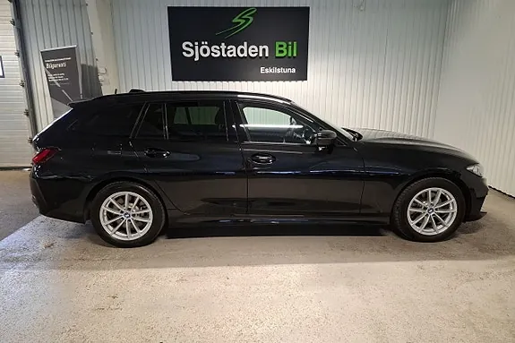 BMW 330E 2024 photo 4