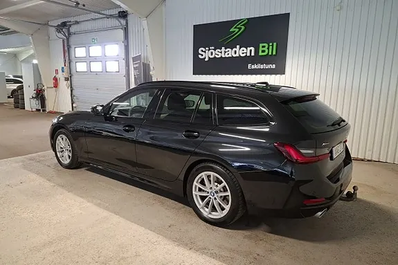 BMW 330E 2024 photo 5