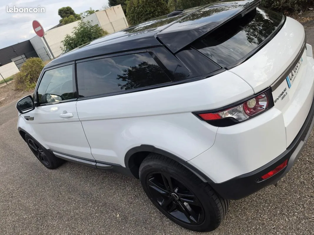 Land Rover Range Rover Evoque 2012 photo 4
