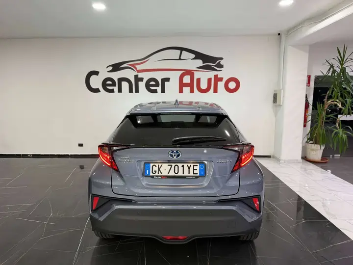 Toyota C-Hr 2022 photo 4