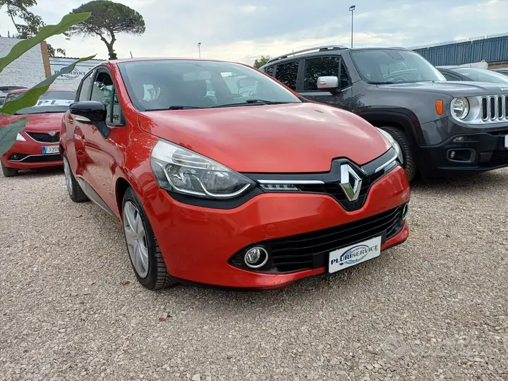 Renault Clio 2014 photo 4