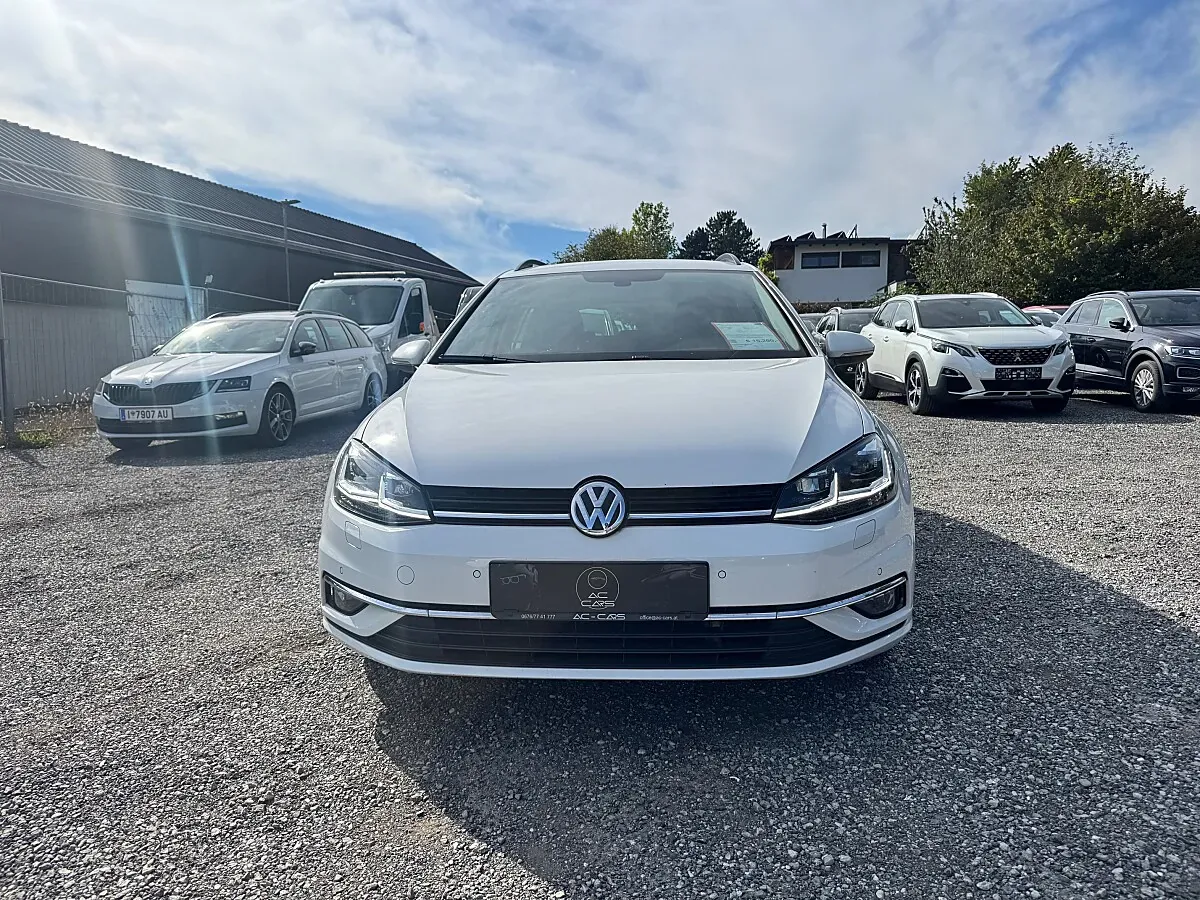 Volkswagen Golf 2020 photo 2