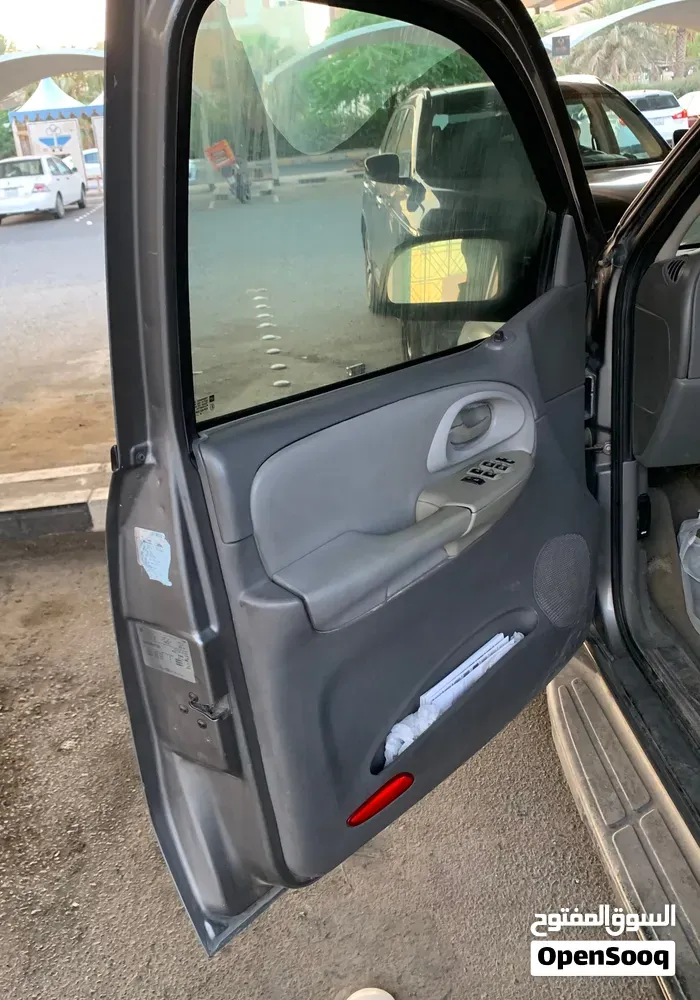 Chevrolet Blazer 2009 photo 4
