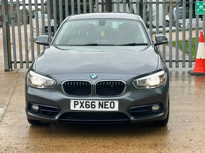 BMW 1 Series 2016 photo 3