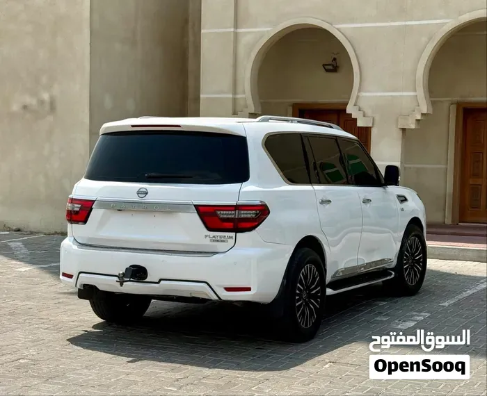 Nissan Patrol 2013 photo 4