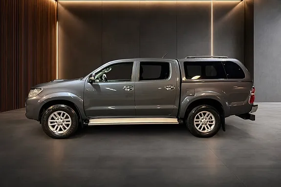 Toyota Hilux 2012 photo 2