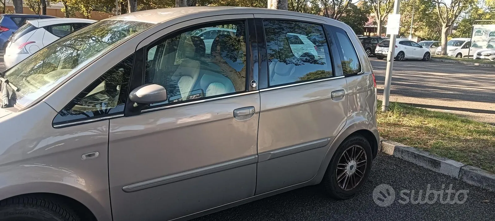 Lancia Musa 2009 photo 2