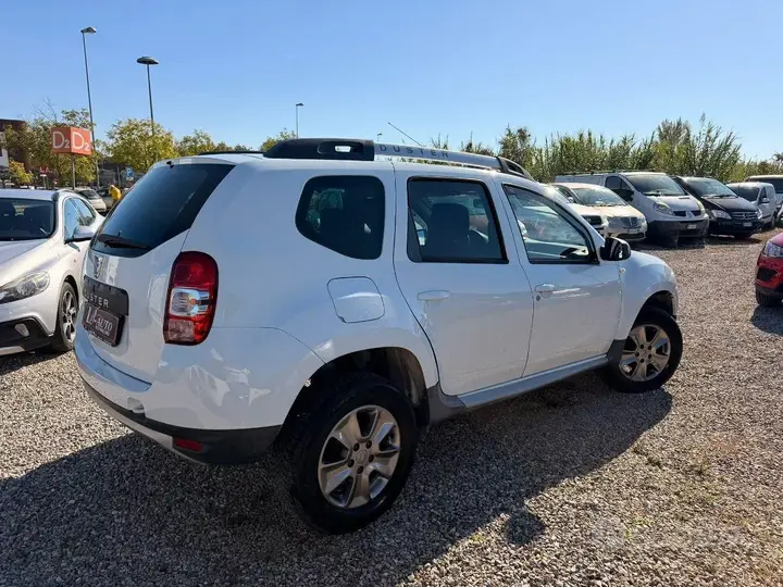 Dacia Duster 2014 photo 3