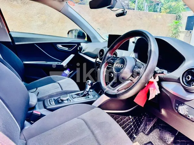 Audi Q2 2017 photo 5