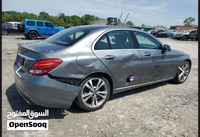 Mercedes-Benz C300 2018 photo 2