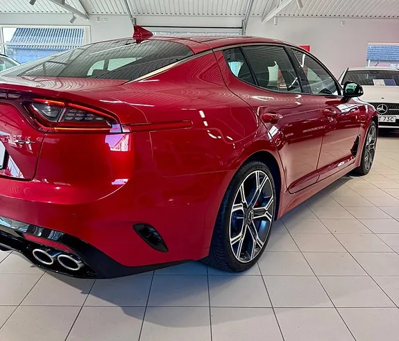 Kia Stinger 2018 photo 5
