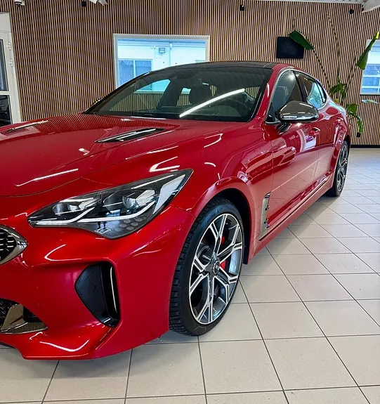 Kia Stinger 2018 photo 2