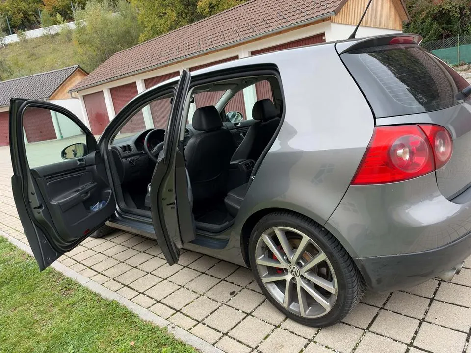 Volkswagen Golf 5