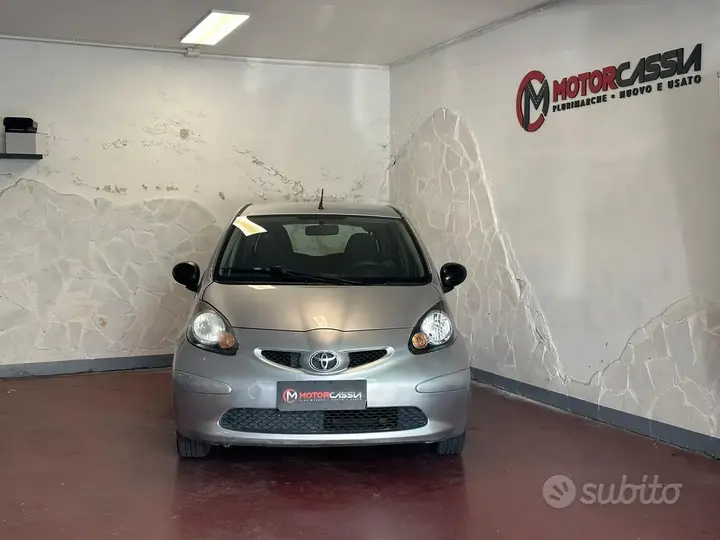 Toyota Aygo 2007 photo 2