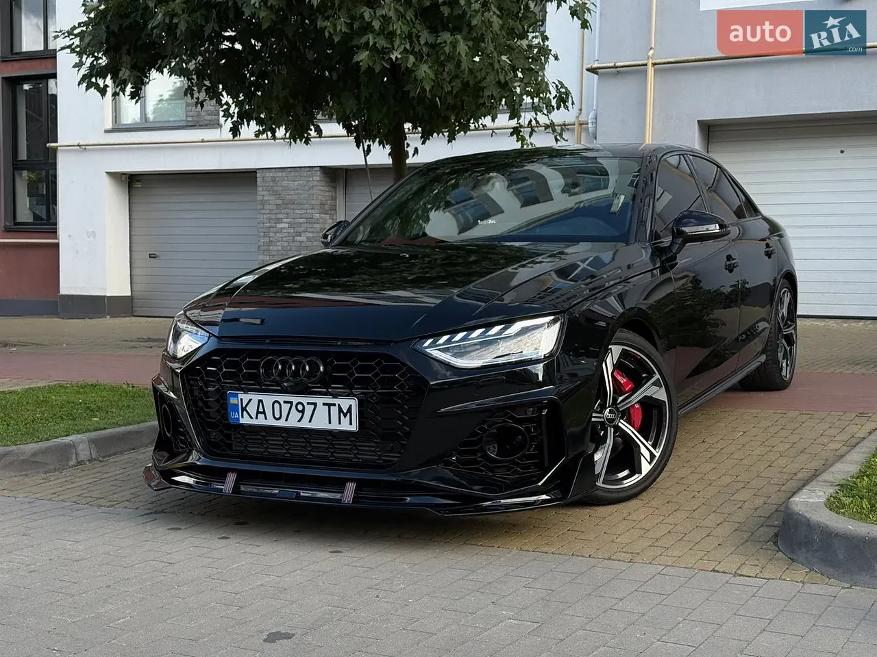 Audi S4