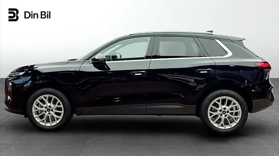 Audi Q3 2027 photo 2