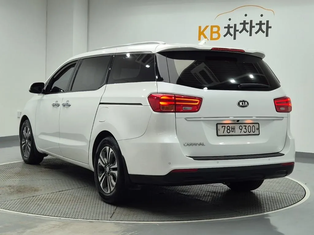 Kia Kamivan 2019 photo 2