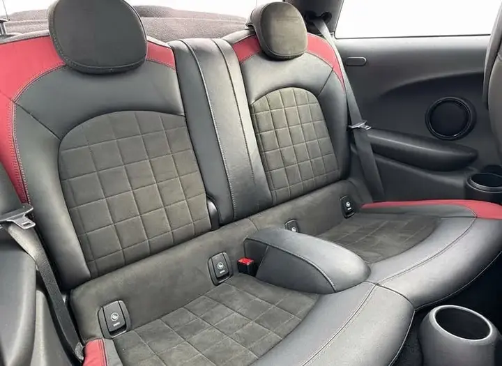 Mini Mini Cooper S 2019 photo 2