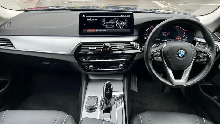 BMW 5 Series 2021 photo 4