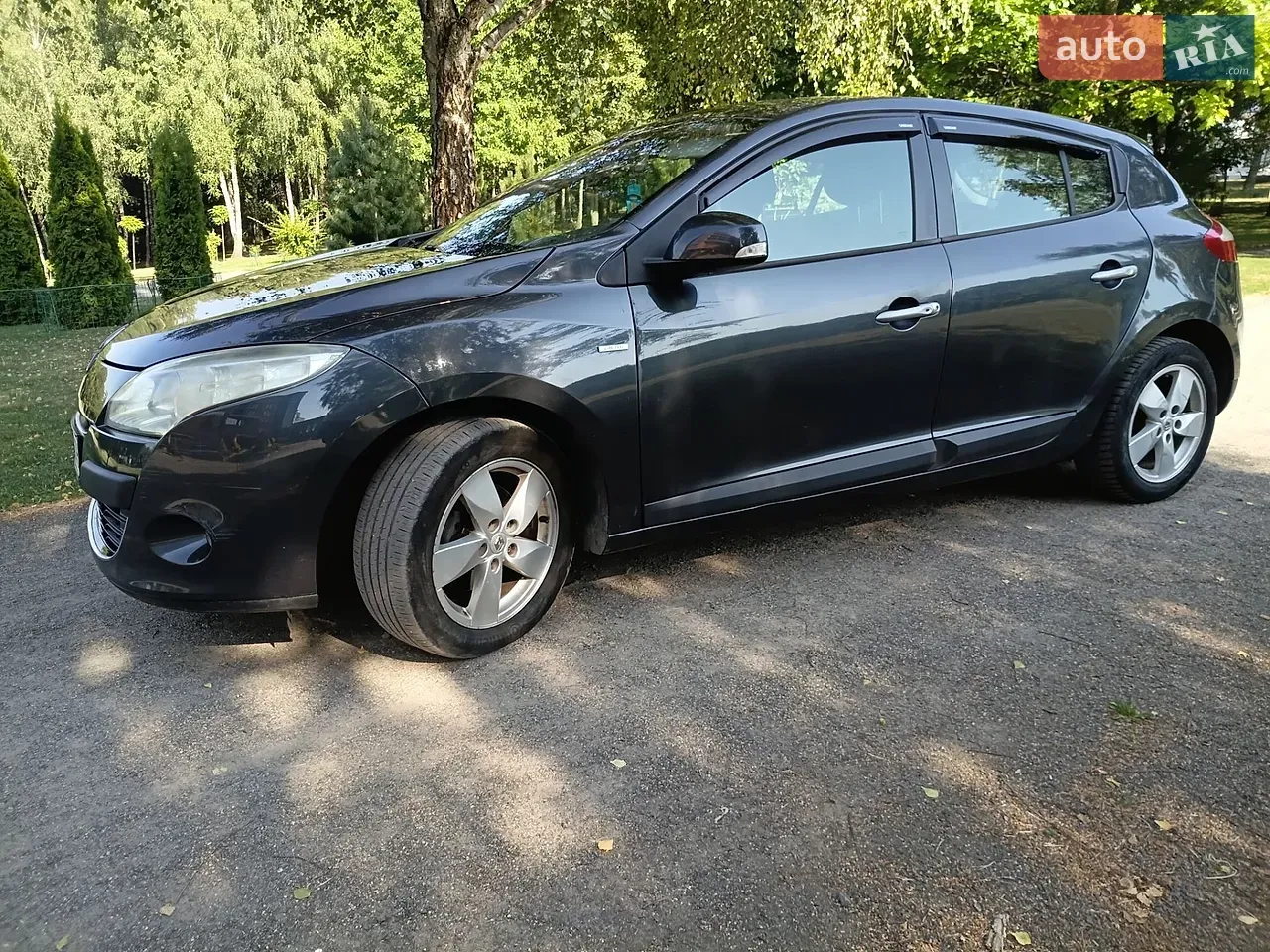 Renault Megane 2010 photo 4