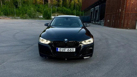 BMW 328I 2013 photo 2