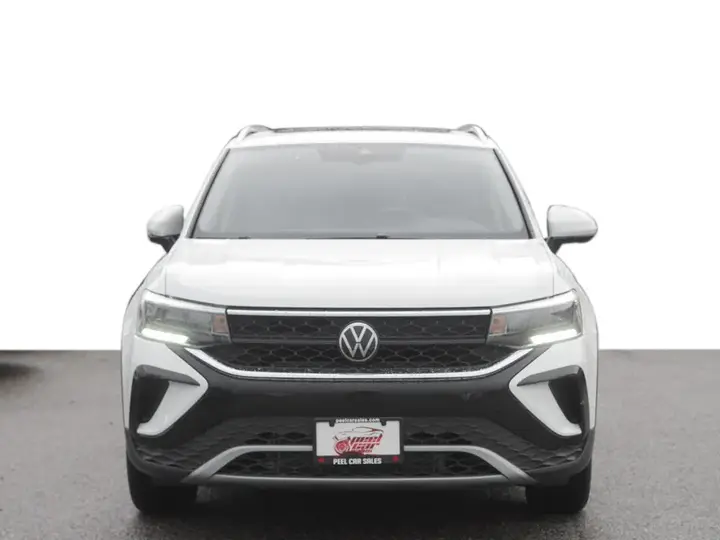 Volkswagen Taos 2024 photo 2