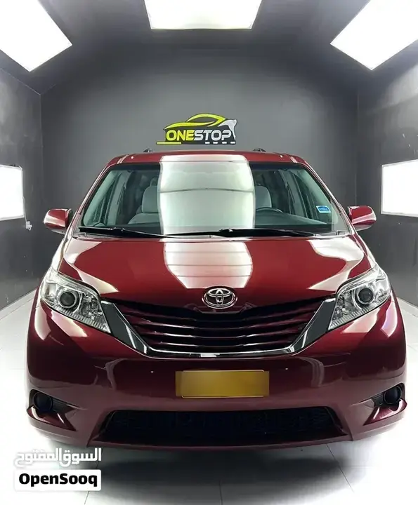 Toyota Sienna 2017 photo 2