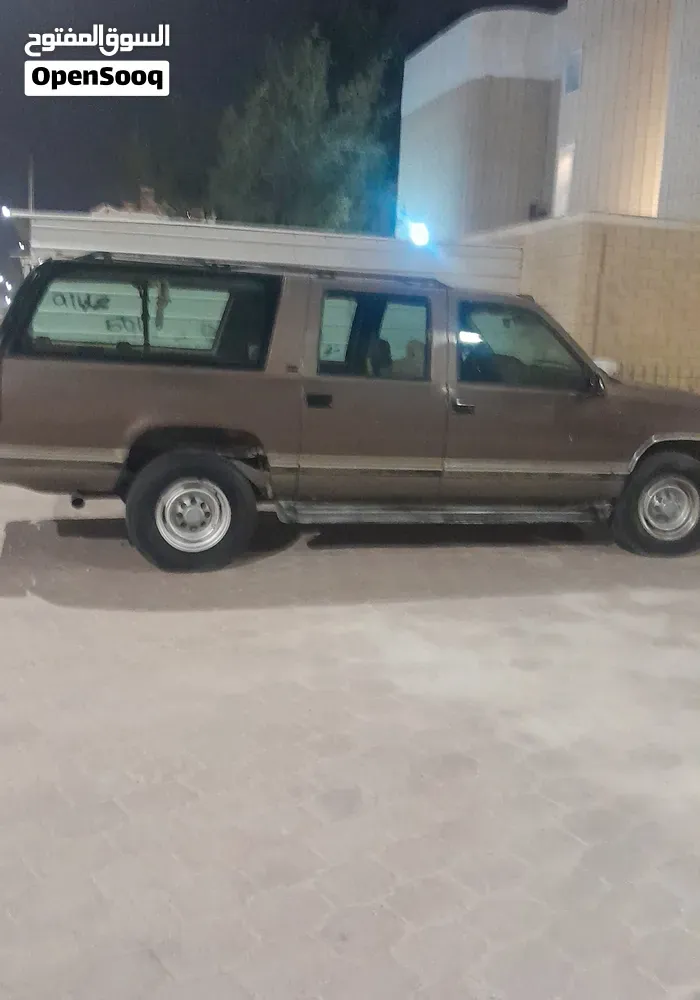 GMC Suburban