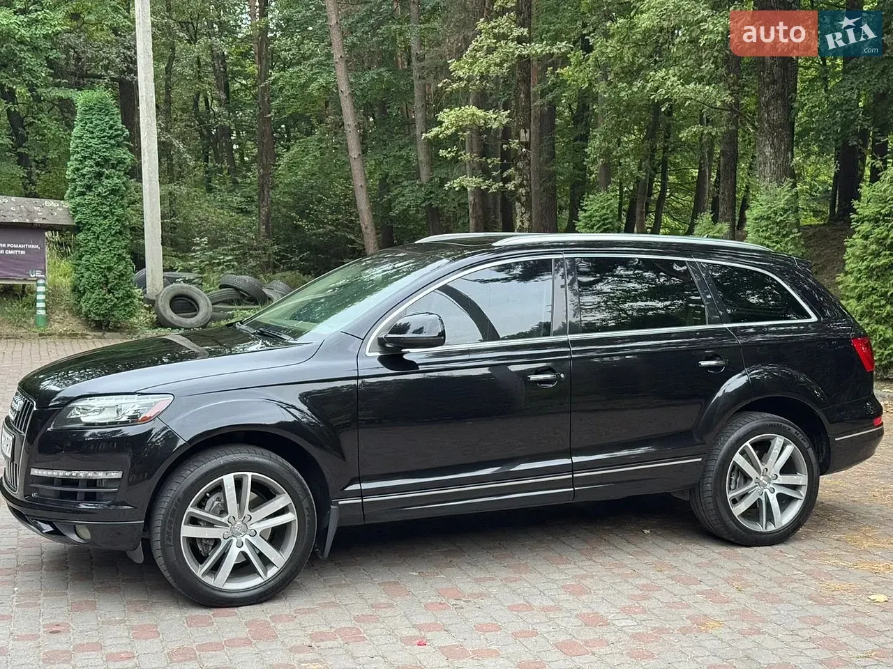 Audi Q7 2011 photo 5