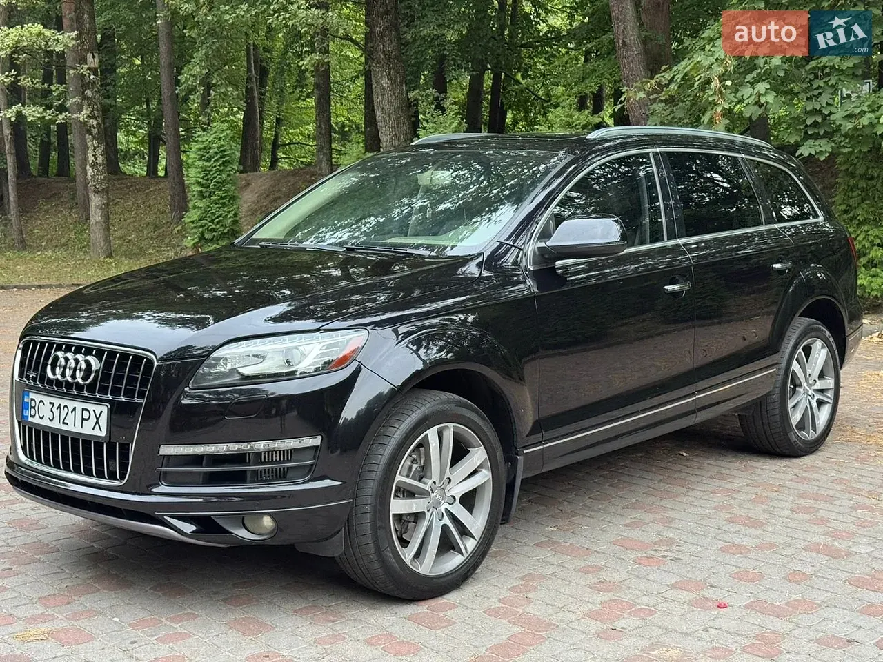 Audi Q7 2011 photo 4