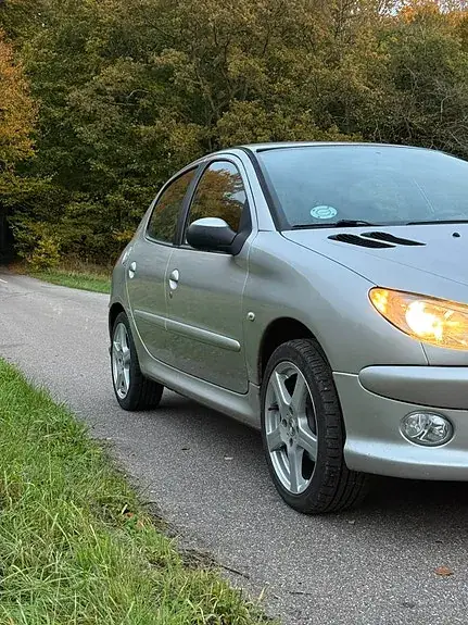 Peugeot 206 2007 photo 3