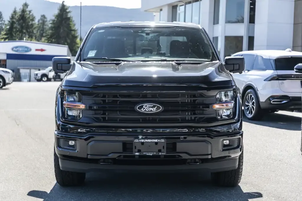 Ford F-150 2026 photo 2