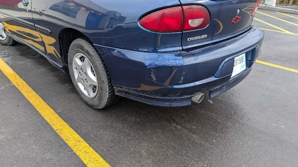 Chevrolet Cavalier 2000 photo 4