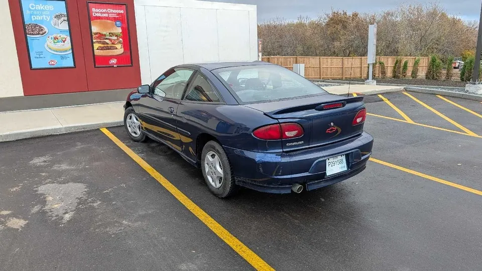 Chevrolet Cavalier 2000 photo 5