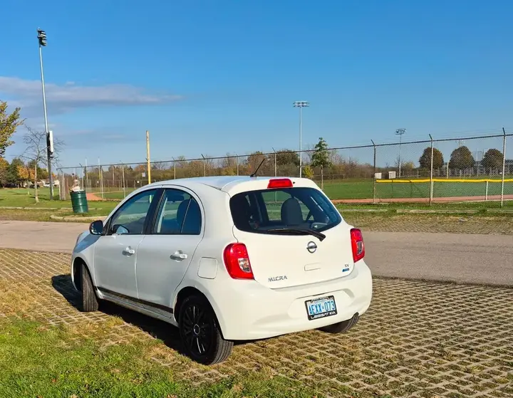 Nissan Micra 2015 photo 4