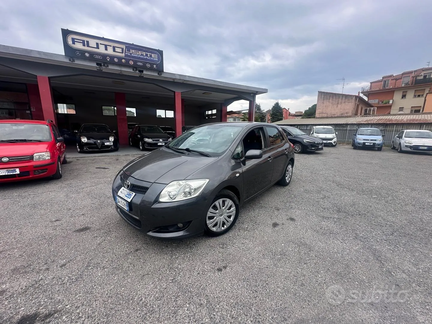 Toyota Auris 2009 photo 4