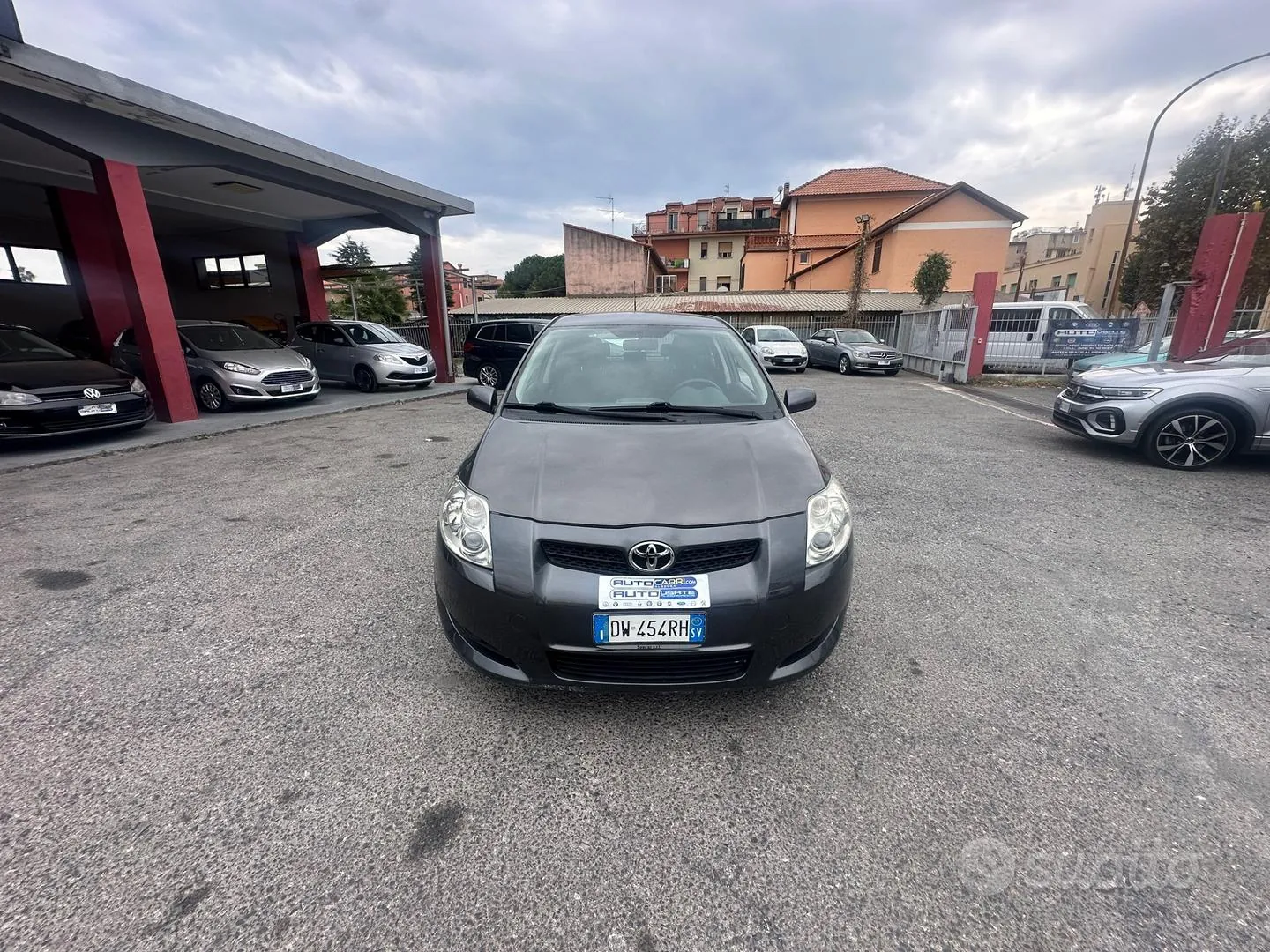 Toyota Auris 2009 photo 3