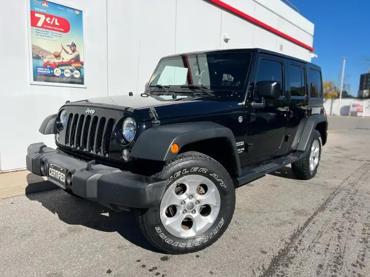 Jeep Wrangler Unlimited 2014 photo 2