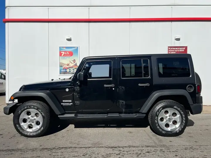 Jeep Wrangler Unlimited 2014 photo 3