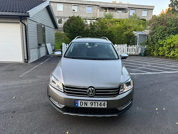 Volkswagen Passat Alltrack 2012 photo 3