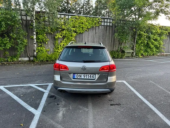Volkswagen Passat Alltrack 2012 photo 4