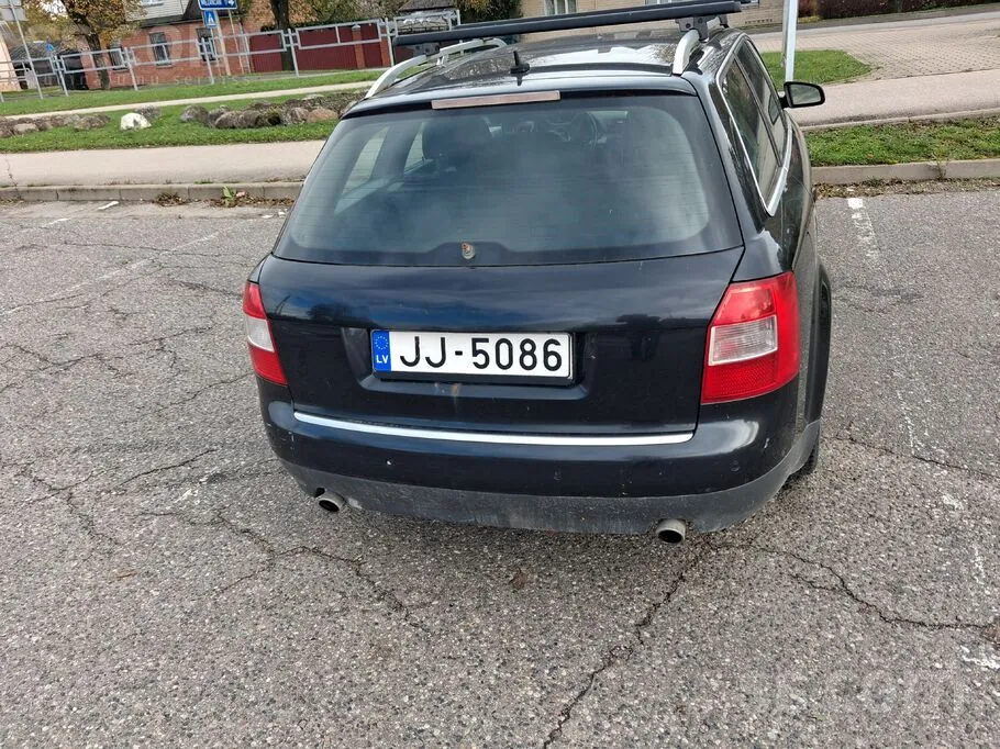 Audi A4 2003 photo 4