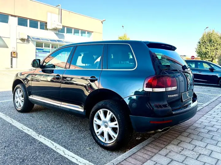 Volkswagen Touareg 2008 photo 4