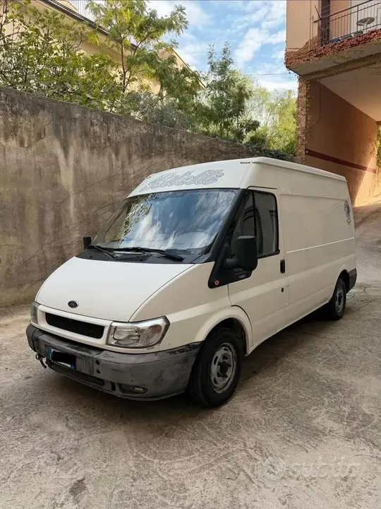 Ford Transit 2002 photo 2