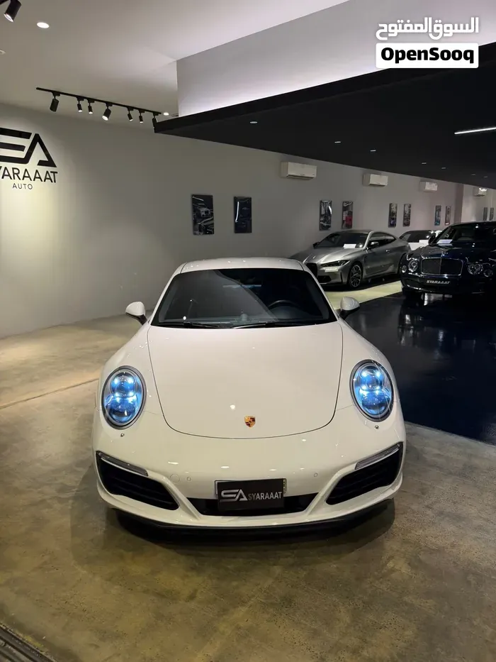 Porsche 911 Carrera S 2018 photo 2