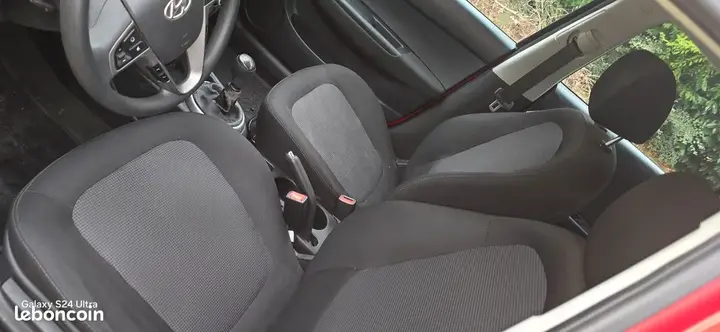 Hyundai I20 2012 photo 3